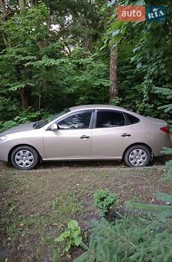Седан Hyundai Elantra 2008 в 