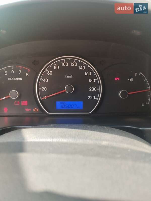 Седан Hyundai Elantra 2011 в Днепре