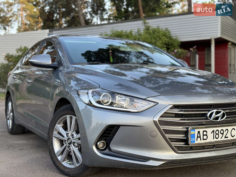 Hyundai Elantra 2018