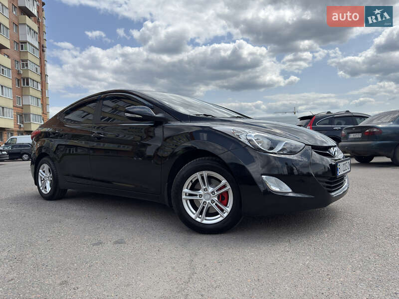 Седан Hyundai Elantra 2013 в Полтаве