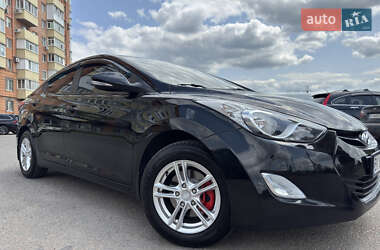 Седан Hyundai Elantra 2013 в Полтаве