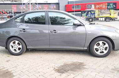 Седан Hyundai Elantra 2008 в 