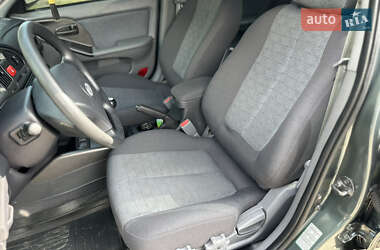 Седан Hyundai Elantra 2011 в 