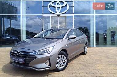 Седан Hyundai Elantra 2020 в Києві