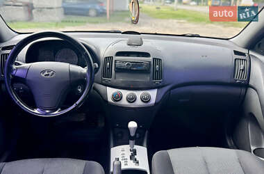 Седан Hyundai Elantra 2007 в 
