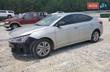 Hyundai Elantra 2020