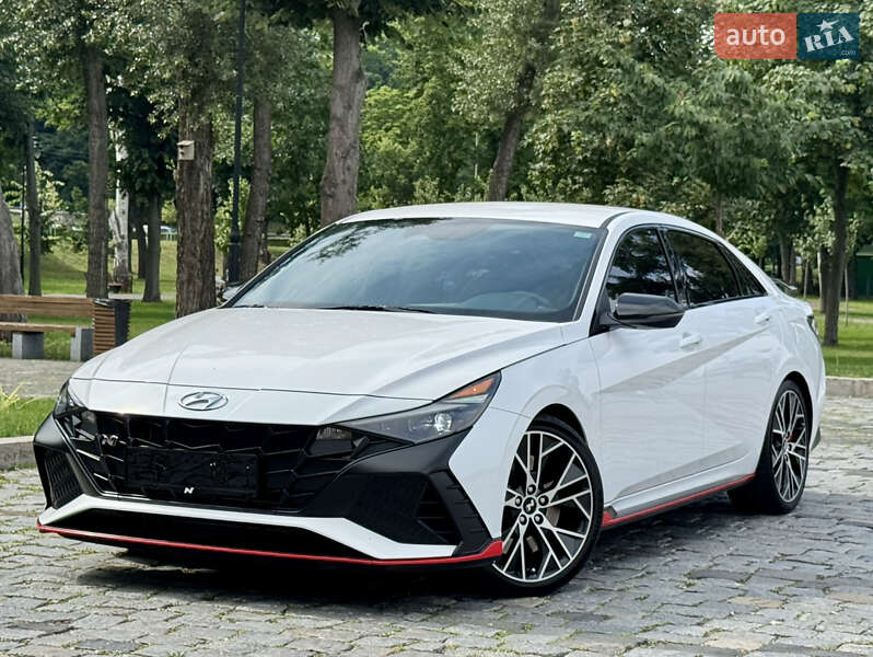 Седан Hyundai Elantra 2023 в Киеве