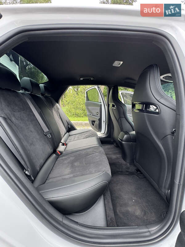 Седан Hyundai Elantra 2023 в Киеве