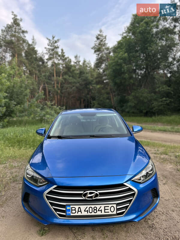 Седан Hyundai Elantra 2017 в Кропивницькому
