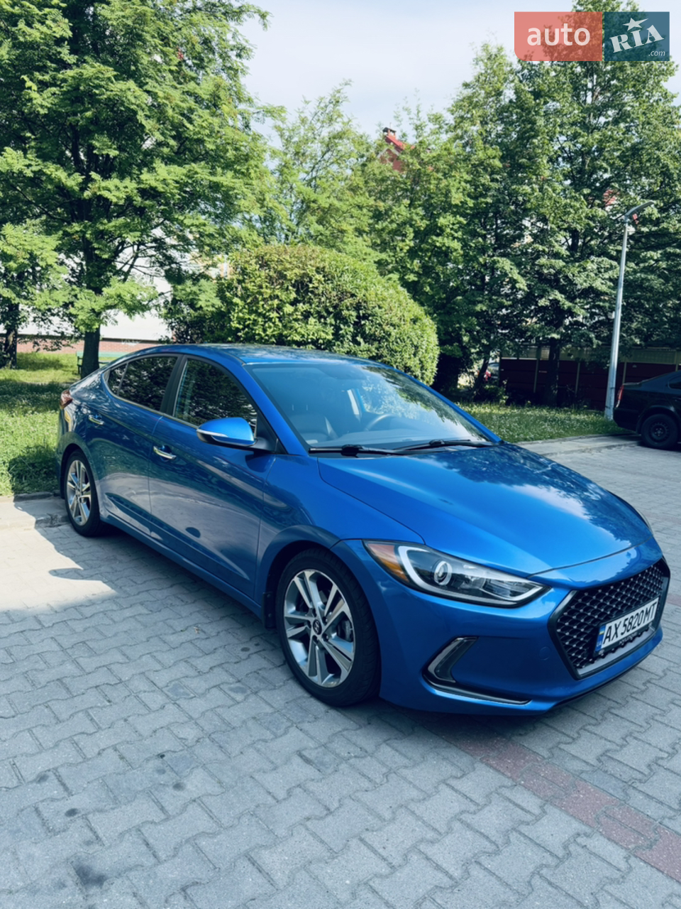 2016 Hyundai Elantra - мініатюра 25