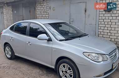 Седан Hyundai Elantra 2008 в Києві
