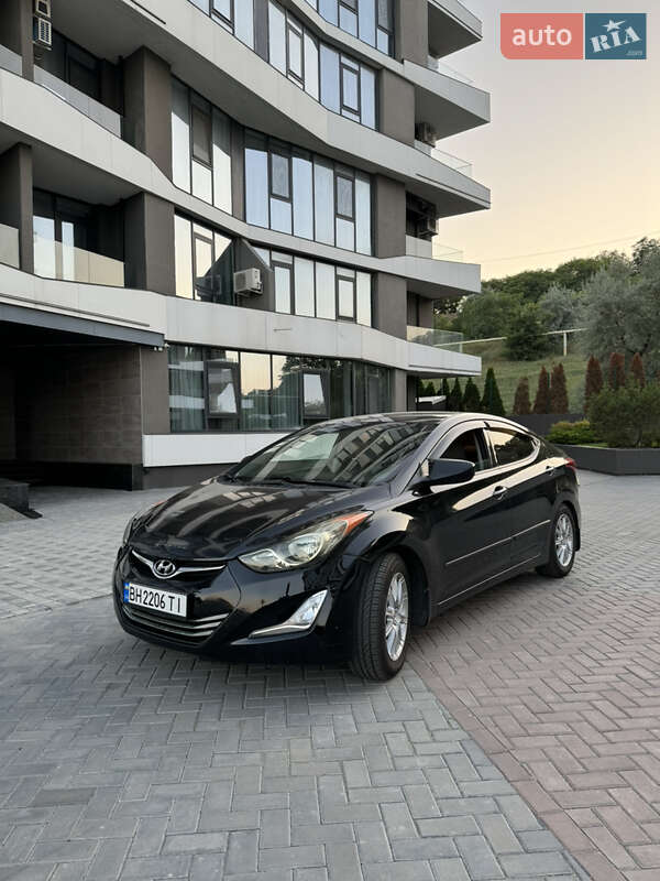 Седан Hyundai Elantra 2013 в Одессе