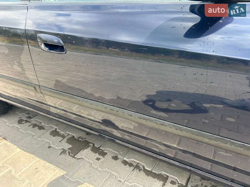 Седан Hyundai Elantra 2005 в Кривом Роге