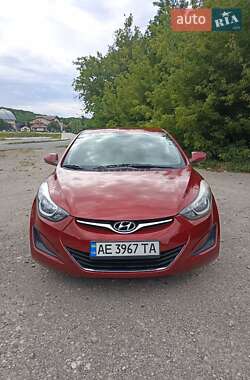 Седан Hyundai Elantra 2014 в 