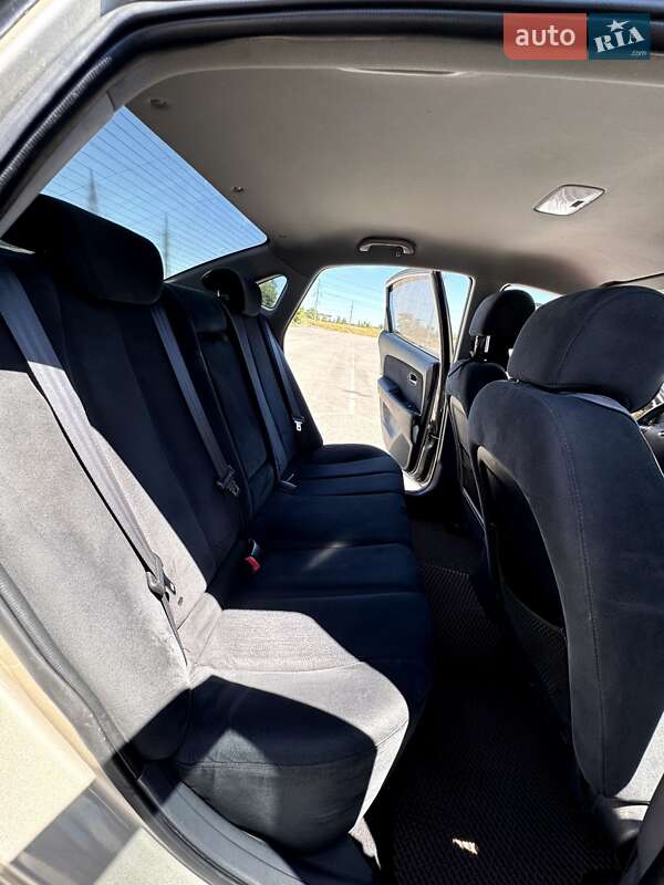 Седан Hyundai Elantra 2008 в Днепре