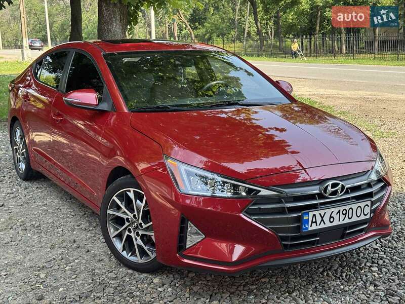 Hyundai Elantra 2019