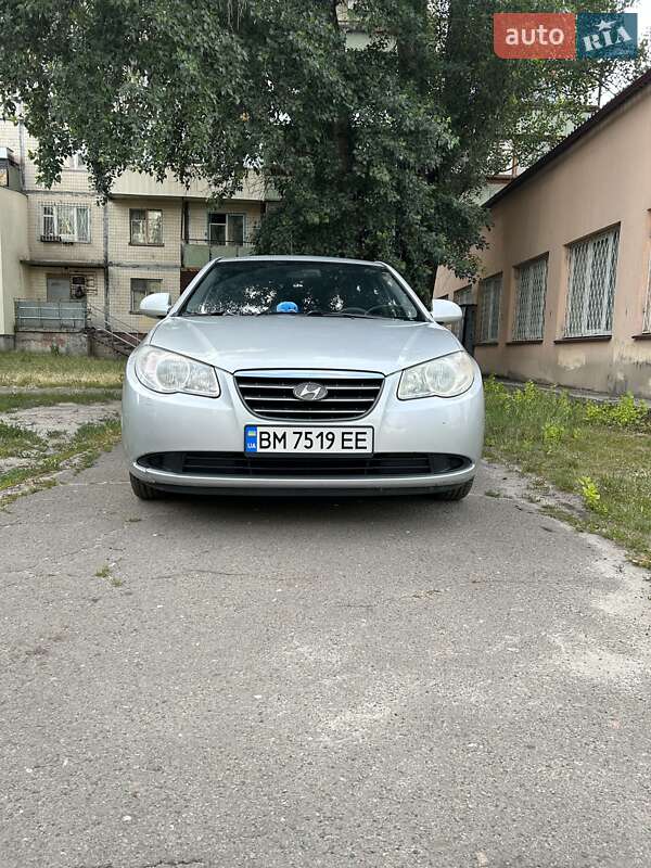 Седан Hyundai Elantra 2008 в Киеве