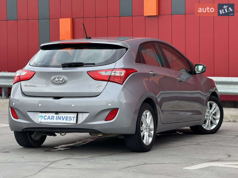 Хэтчбек Hyundai Elantra 2014 в Киеве