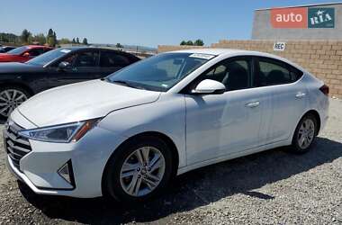 Седан Hyundai Elantra 2019 в Одессе