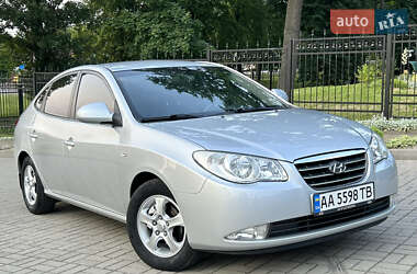 Седан Hyundai Elantra 2007 в Прилуках
