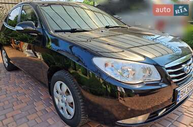 Седан Hyundai Elantra 2010 в 