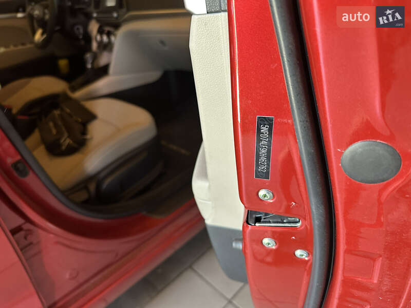 Седан Hyundai Elantra 2019 в Одессе