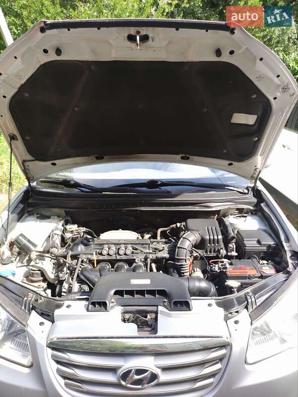 Седан Hyundai Elantra 2010 в Ужгороде