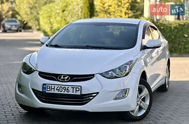 Седан Hyundai Elantra 2013 в Одессе