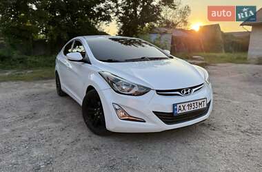 Седан Hyundai Elantra 2014 в Богодухове