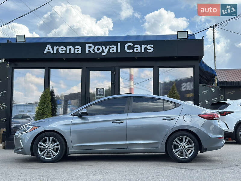 Седан Hyundai Elantra 2017 в Харкові