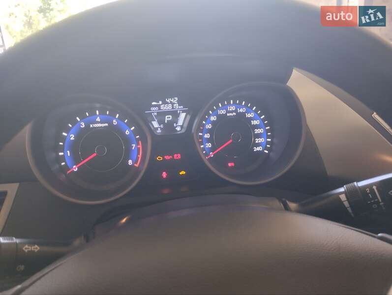 Седан Hyundai Elantra 2012 в Вінниці