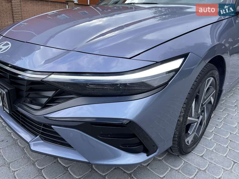 Седан Hyundai Elantra 2024 в Виннице