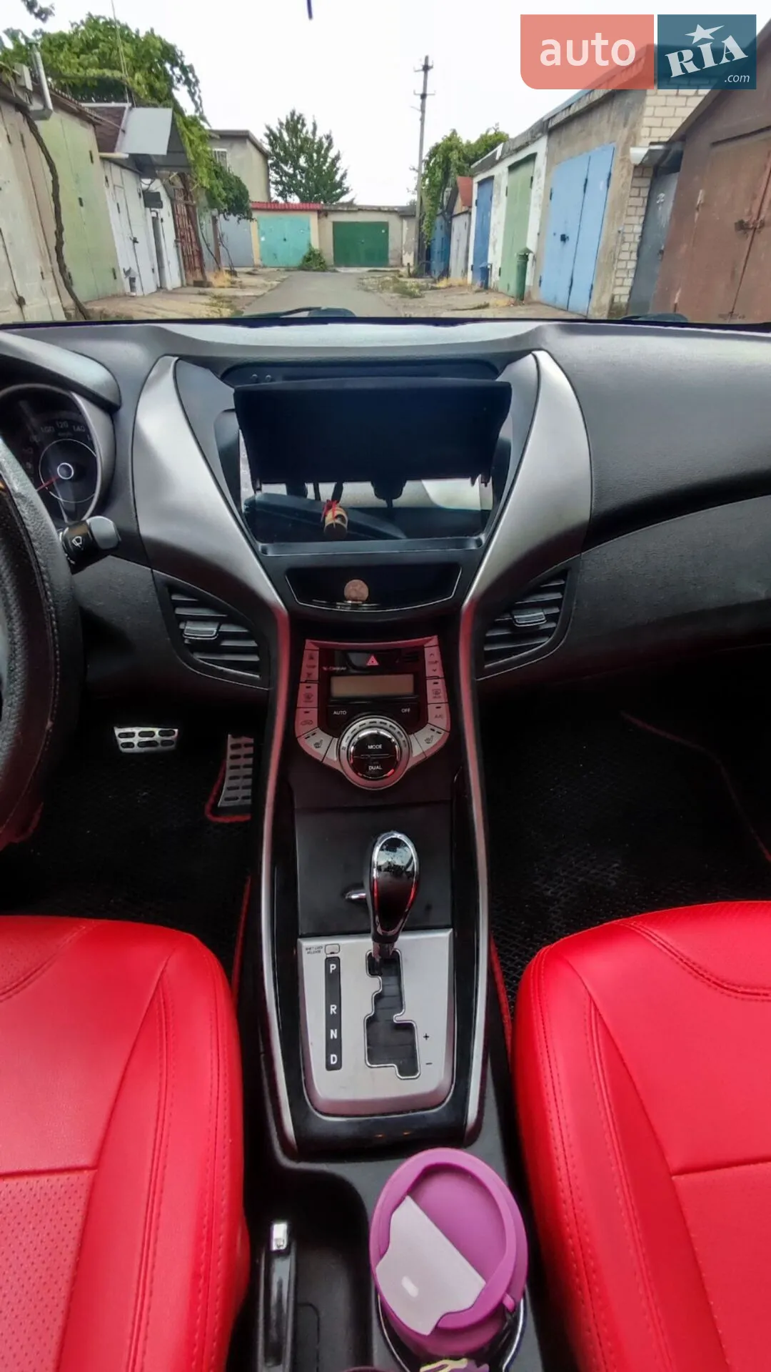 2013 Hyundai Elantra - мініатюра 15