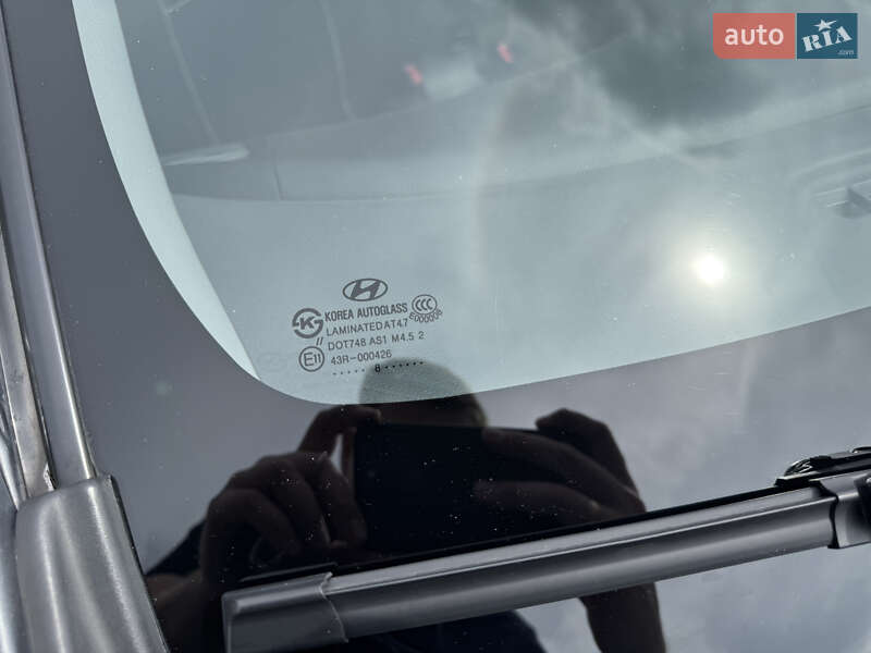 Седан Hyundai Elantra 2008 в Киеве