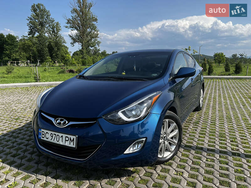 Hyundai Elantra 2014