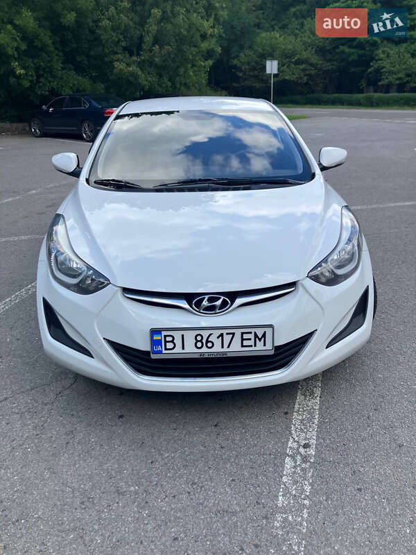 Седан Hyundai Elantra 2014 в 