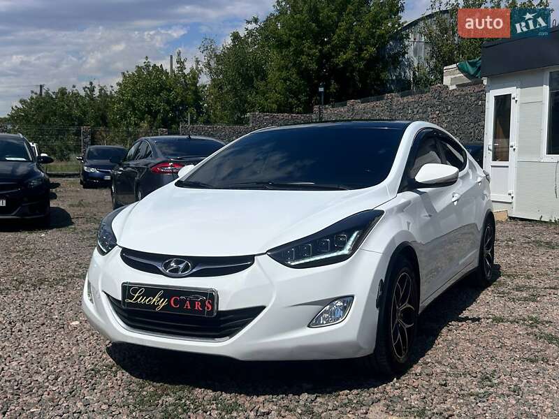Hyundai Elantra 2013