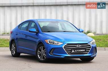 Седан Hyundai Elantra 2016 в Києві