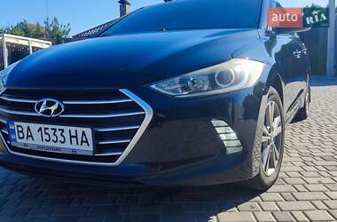 Седан Hyundai Elantra 2016 в Кропивницком