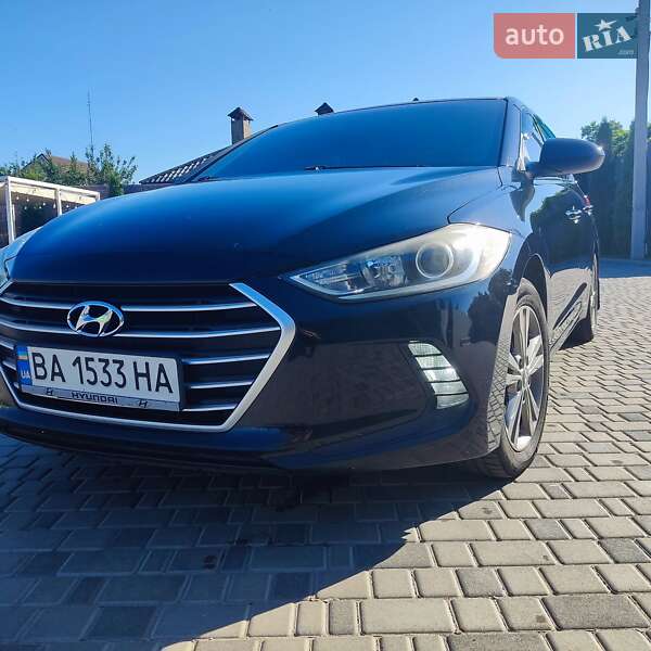 Hyundai Elantra 2016