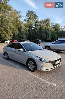 Седан Hyundai Elantra 2020 в Сумах