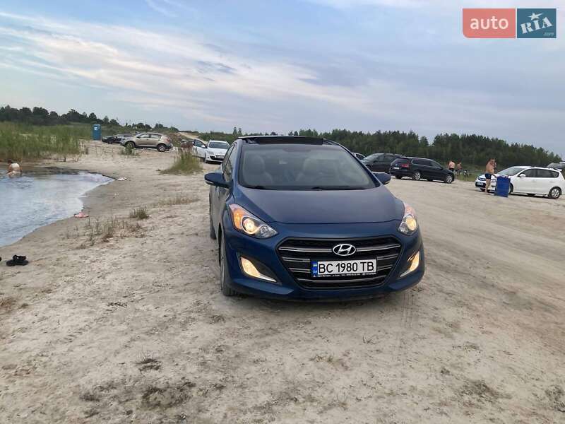 Купе Hyundai Elantra 2014 в Львове