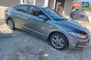 Седан Hyundai Elantra 2016 в Каменец-Подольском