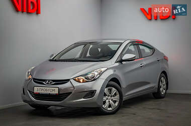 Седан Hyundai Elantra 2013 в Києві