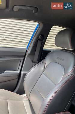 Седан Hyundai Elantra 2016 в Борисполе
