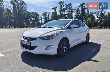 Седан Hyundai Elantra 2013 в Киеве