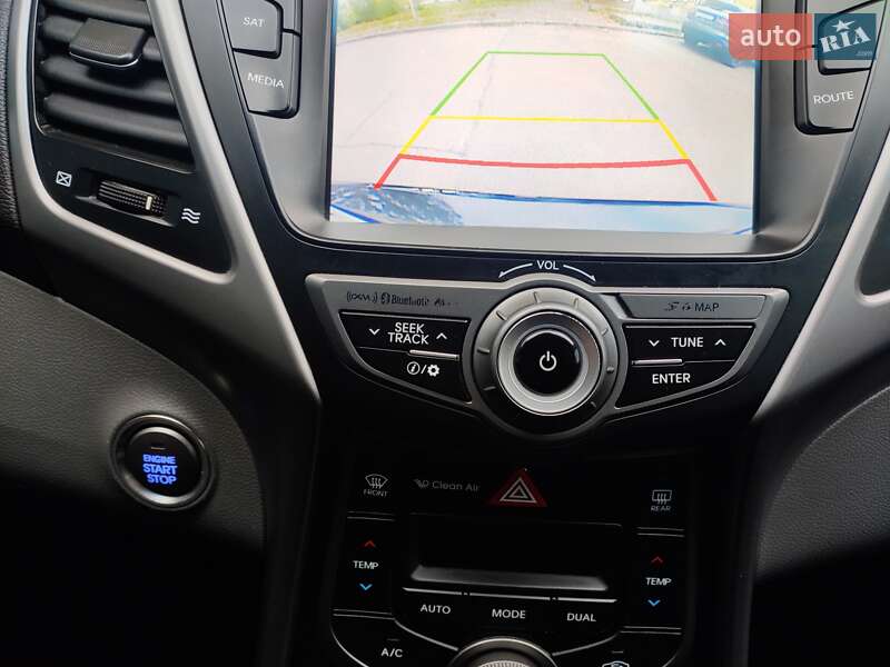 Седан Hyundai Elantra 2014 в Запорожье