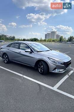 Седан Hyundai Elantra 2021 в Києві