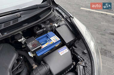 Седан Hyundai Elantra 2012 в 