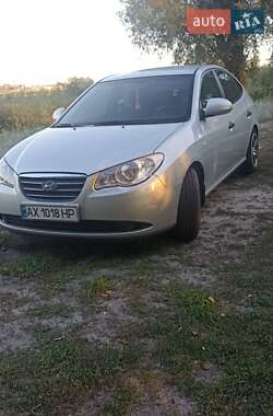 Седан Hyundai Elantra 2008 в 